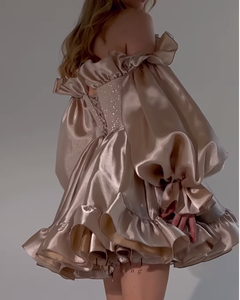 Vente en gros satin personnalisé jolies manches bouffantes bandage plissé club bal robes <span class=keywords><strong>de</strong></span> <span class=keywords><strong>soirée</strong></span> d'été dame élégante <span class=keywords><strong>robe</strong></span> <span class=keywords><strong>de</strong></span> <span class=keywords><strong>soirée</strong></span> pour femmes - Product Image 3