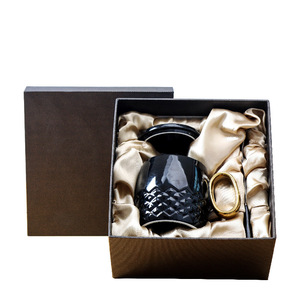 Ceramic Coffee Mug Set With Gold Handle Lid Spoon Solid Color Pineapple Design Couple Mugs For <b>Presents</b> - Product Image 5