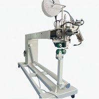 Machine de scellage de coutures à air chaud avec bras extensible et rouleau de traction, capable de produire des panneaux publicitaires