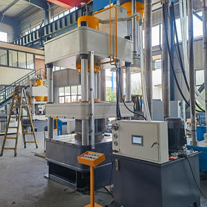 Máquina de prensa hidráulica de resina SMC <span class=keywords><strong>BMC</strong></span> de cuatro columnas de 300 toneladas para piezas de automóviles con bomba de cojinete de motor - Product Image 4