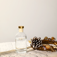 Prix d'usine 90ml 150ml Bouteille diffuseur personnalisée en verre Bouteille diffuseur à roseaux pour la maison avec joint en liège Bouteille en verre pour aromathérapie et parfum
