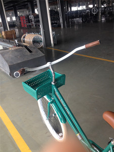 Bicicleta Urbana Vintage Retro Unisex <span class=keywords><strong>de</strong></span> 26 Pulgadas con Freno <span class=keywords><strong>de</strong></span> Montaña y una Sola Velocidad para Adultos, Estilo Cruiser, <span class=keywords><strong>de</strong></span> <span class=keywords><strong>la</strong></span> Escuela <span class=keywords><strong>de</strong></span> Derecho <span class=keywords><strong>de</strong></span> Charleston - Product Image 4