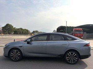 Xiaopeng P5 2024 Edición <span class=keywords><strong>500Plus</strong></span>, Sedán Eléctrico de 4 Puertas y 5 Plazas, Batería de Litio, Volante a la Izquierda, Vehículo de Nueva Energía, 401-500 km NEDC - Product Image 6