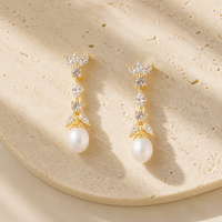Boucles d'oreilles tendance TX 2026, boucles d'oreilles fines, boucles d'oreilles en perles d'eau douce, boucles d'oreilles pendantes CZ pour mariée, forme marquise, en laiton plaqué or, vente en gros pour femmes