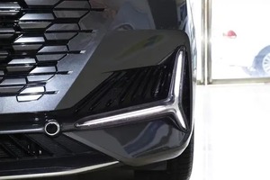 Changan UNI-K 2024 Gris, Edición Travel Upgrade 2.0T, SUV Mediano de Lujo a Gasolina, Transmisión Automática, Marca China - Product Image 4