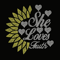 Transfert thermocollant personnalisé motif tournesol en strass pour T-shirt