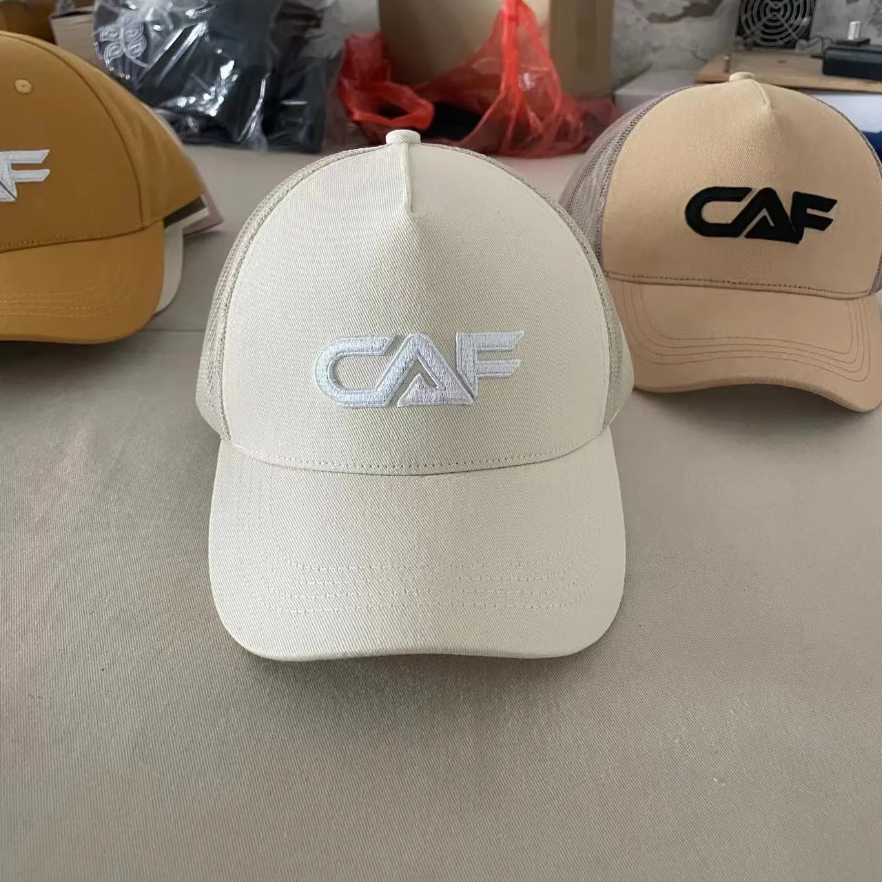 Custom 5 Panel Embroidered Trucker Hat Cap, custom snapback trucker cap