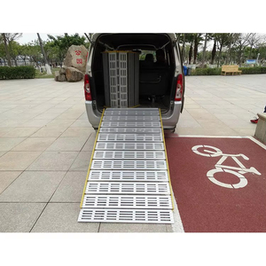 Rampe pour <span class=keywords><strong>fauteuil</strong></span> <span class=keywords><strong>roulant</strong></span> Simplywalk, 500 kg, largeur 914 mm, en alliage d'aluminium, mini rampe pour tondeuse à gazon, fabricant de <span class=keywords><strong>rampes</strong></span> ODM, test antidérapant - Product Image 1