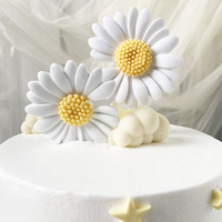 Fête d'anniversaire Fournitures de mariage Résine Marguerite blanche Fleur Gâteau Topper Cuisson Dessert Décoration Gâteau Décorations