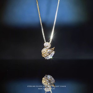 Swan Pendant Necklace For Women Gold Chain With Diamond Clavicle Jewelry Everyday Wear 2023 Summer Style - Product Image 2