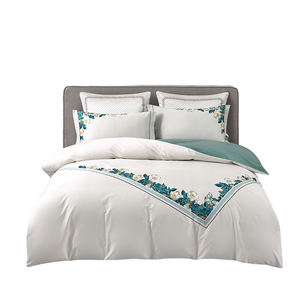طقم أغطية سرير فاخر من القطن الخالص عالي الجودة قابل للتخصيص من ألينهوم لوناريا، طقم غطاء لحاف مطرز OEM ODM - Product Image 1