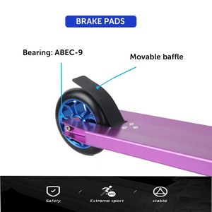 Stunt Scooters <span class=keywords><strong>Freestyle</strong></span> <span class=keywords><strong>Deck</strong></span> <span class=keywords><strong>de</strong></span> haute qualité avec 2 roues en Pu Kick Stunt Scooters pour adolescents et adultes - Product Image 6