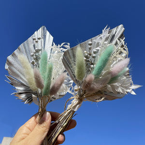 Bouquet de gâteau de mariage de palmier bleu fait à la main queues de lapin bleu fleurs séchées d'herbe avec Ruscus pour gâteau d'anniversaire Table de mariage - Product Image 4
