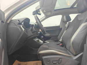 <span class=keywords><strong>Audi</strong></span> Q3 <span class=keywords><strong>35</strong></span> TFSI <span class=keywords><strong>S</strong></span> <span class=keywords><strong>Line</strong></span> Style Edition 2020 - Product Image 5