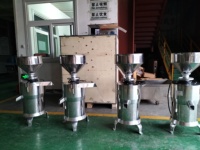 Broyeur commercial automatique de soja 0.75 KW Gelée de tofu au lait de soja Peau de tofu Fabrication de feuilles de tofu-Machines de traitement des produits à base de haricots