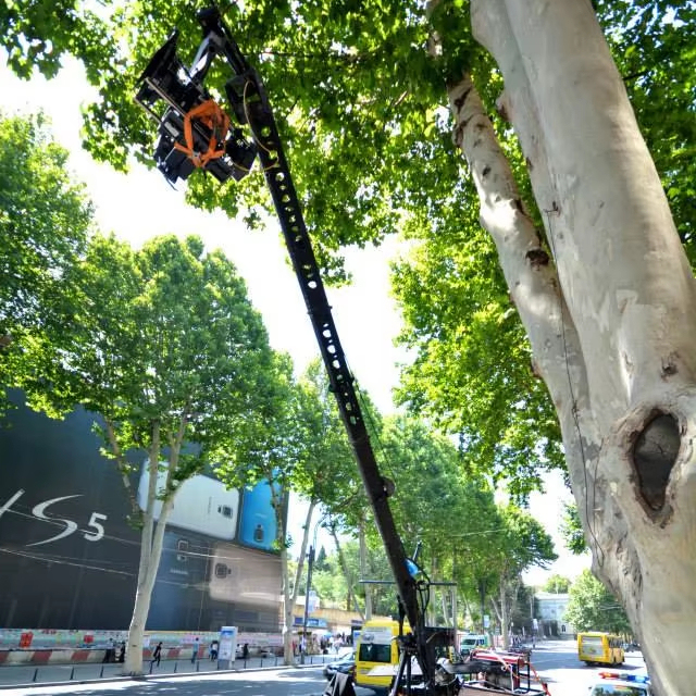 High-End Film & TV Camera Jib 5m (16.5ft) Industrial-Grade Stability & Smooth Movement