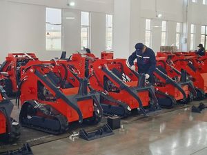 מגב מיני החלקה תכליתי עם מערכת חיבור מהירה, לעבור בין כלים מרובים בשניות - Product Image 6