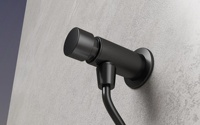 Robinet d'angle mural moderne durable et écologique à bouton-poussoir en plastique avec temporisation, finition chromée, filetage mâle, pour usage hôtelier 1/2