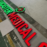 DakeSign Factory, vente en gros de signalétique LED rétroéclairée 3D personnalisée, impression 3D, décoration publicitaire, conception gratuite, enseigne pour bureau et entreprise