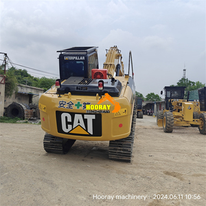 รถขุดตีนตะขาบ Caterpillar 313D2GC มือสอง นำเข้าจากญี่ปุ่น ของแท้ CAT 313D2 GC น้ำหนัก 13-14 ตัน รถขุดขนาดกลาง รถแบคโฮ ขาย - Product Image 3