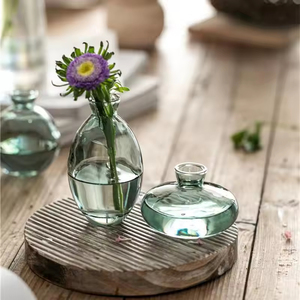 Table décorative de couleur Mini <span class=keywords><strong>petit</strong></span> <span class=keywords><strong>vase</strong></span> de bourgeon de fleur en verre <span class=keywords><strong>rond</strong></span> moderne pour la décoration intérieure de mariage - Product Image 2