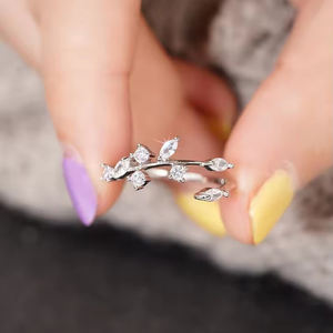 CAOSHI 우아한 잎 기하학적 디자인 큐빅 지르콘 크리스탈 오프닝 링 여성용 패션 보석 실버 도금 조정 가능한 반지 - Product Image 1