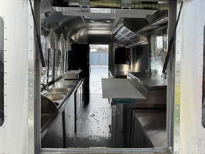 Gerobak Makanan Bentuk Bulat Kustom dari Baja Anti Karat, Gerobak Kopi, Gerobak Jajanan untuk Bisnis Makanan Jalanan, Trailer Truk Makanan - Product Image 5