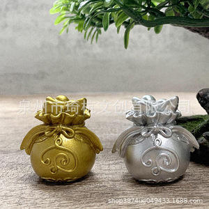 Bolsa de la suerte de estilo chino, decoración de lingotes de oro y plata, forma redonda, resina sintética, decoración del hogar para sala de estar, dormitorio, estudio - Product Image 2