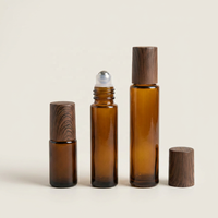 Flacons roll-on en verre ambré de 5 ml, 10 ml, 15 ml pour huiles essentielles, avec couvercle en bois de noyer et bouchon PP, rechargeables, avec bille en verre ou en acier pour parfum