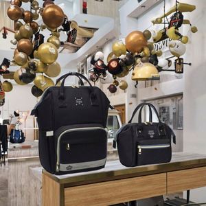 Bolsa de Pañales de Peluche Grande, Multifuncional, Suave, Bolsa de Hospital para Bebés, Bolsa de Viaje para Mamás, Niños y Bebés - Product Image 3