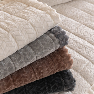 <b>Pet</b> <b>Sofa</b> Cushion Thickened Plush Rectangle Non-Slip Dust Cover For <b>Pet</b> Use Summer 2026 - Product Image 1