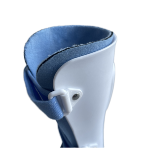 Reparación y fijación postoperatoria de órtesis tobillo-pie y soportes de pie para niños - Product Image 3