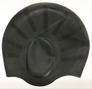 <span class=keywords><strong>Prix</strong></span> de gros Nouveau design de chapeau de bain en caoutchouc antidérapant avec logo personnalisé Bonnets de bain en silicone avec protection des oreilles - Product Image 3