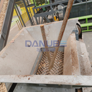 Déchiqueteuse de bâtons en bois à prix fabricant, équipement de broyage de bâtons, machine à écraser les bâtons - Product Image 2