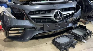 Pour Mercedes-Benz <span class=keywords><strong>2017A</strong></span> Ensemble complet de l'ensemble de la calandre avant et des accessoires du pare-chocs avant, ainsi que les phares gauche et droit - Product Image 3