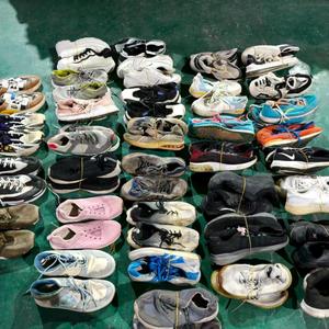 Venta al por mayor de zapatillas deportivas de segunda mano los hombres de Marca mixta de un grado Premium Original usado zapatos - Product Image 2
