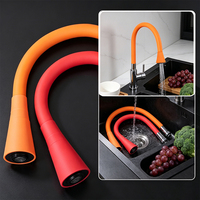 Vente en gros de protections anti-éclaboussures 360 °   Tuyau d'extension universel flexible pour robinet de cuisine, multicolore, pour eau chaude et froide