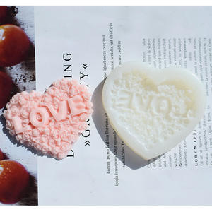 Molde de silicona con forma de corazón y rosa con temática de amor para el Día de San Valentín, ideal para hacer ambientadores de <span class=keywords><strong>coche</strong></span> DIY y pasteles de <span class=keywords><strong>fondant</strong></span> - Product Image 4