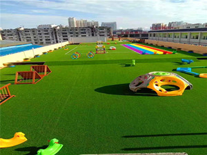 GuangZhou Canton Fair 30mm Jardin Pelouse <span class=keywords><strong>Synthétique</strong></span> Extérieur Faux Tapis D'herbe Tapis Vert Herbe Artificielle <span class=keywords><strong>De</strong></span> Haute <span class=keywords><strong>Qualité</strong></span> - Product Image 2