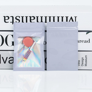 Bolsas de embalaje holográficas coloridas con cremallera, bolsa de Mylar con cierre Ziplock resellable con impresión a color personalizada para pequeñas empresas - Product Image 5
