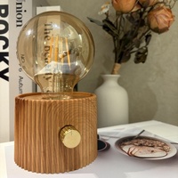 Nueva Lámpara de Noche LED de Lujo con Filamento de Tungsteno, Adorno Creativo Retro de Vidrio, Pequeña Lámpara de Mesa para Mesita de Noche