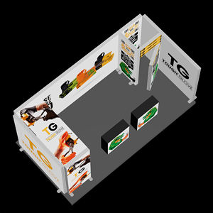 บูธแสดงสินค้ารูปตัวยูแบบกำหนดเองพร้อมกล่องไฟ SEG จอแสดงผลแบบพกพาสำหรับงานแสดงสินค้าพร้อมไฟเพดานด้านบนและกราฟิกทรงลูกบาศก์ - Product Image 3