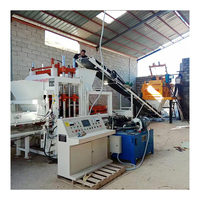 Machine hydraulique à blocs de béton QT4-15S, machine à fabriquer des briques à bas prix