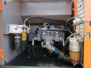 Excavadora Usada Hitachi ZX240-3 Original de Segunda Mano, 24 Toneladas, Bajo Número de Horas, Maquinaria de Construcción en Venta - Product Image 6