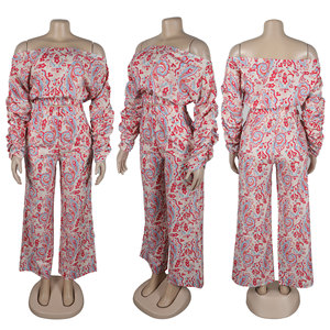 Ensemble tendance deux pièces pour femme : haut court imprimé sexy à épaules dénudées et manches longues, et pantalon plissé élastique - Product Image 5