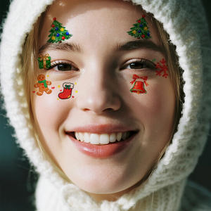 สติกเกอร์รอย<span class=keywords><strong>สัก</strong></span>ประดับกลิตเตอร์สีสันสดใสสำหรับเทศกาลคริสต์มาสงานปาร์ตี้<span class=keywords><strong>รูป</strong></span>การ์ตูนขนมปังขิงสติกเกอร์รอย<span class=keywords><strong>สัก</strong></span>กันน้ำสำหรับใบหน้า<span class=keywords><strong>แขน</strong></span>ขา - Product Image 3