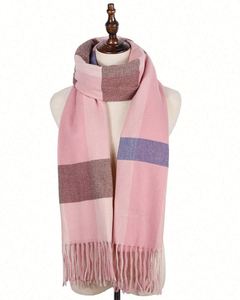 Écharpe longue en cachemire à carreaux rose de luxe pour femmes, hiver - Product Image 3