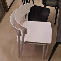 Chaise de salle à manger moderne en polypropylène (PP), empilable, en plastique