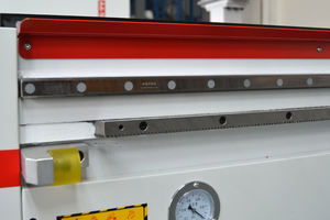 Gran oferta 1530 cambiador de herramientas automático de 3 ejes ATC máquina de grabado de vidrio carpintería CNC enrutador fabricación de muebles PVC <span class=keywords><strong>PDF</strong></span> Servomotor - Product Image 4