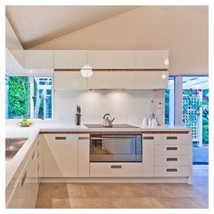 Refined Minimal Lacquer Cabinets - Quality Crafted Kitchen Solutions with Modern Simplicity and Lasting Beauty